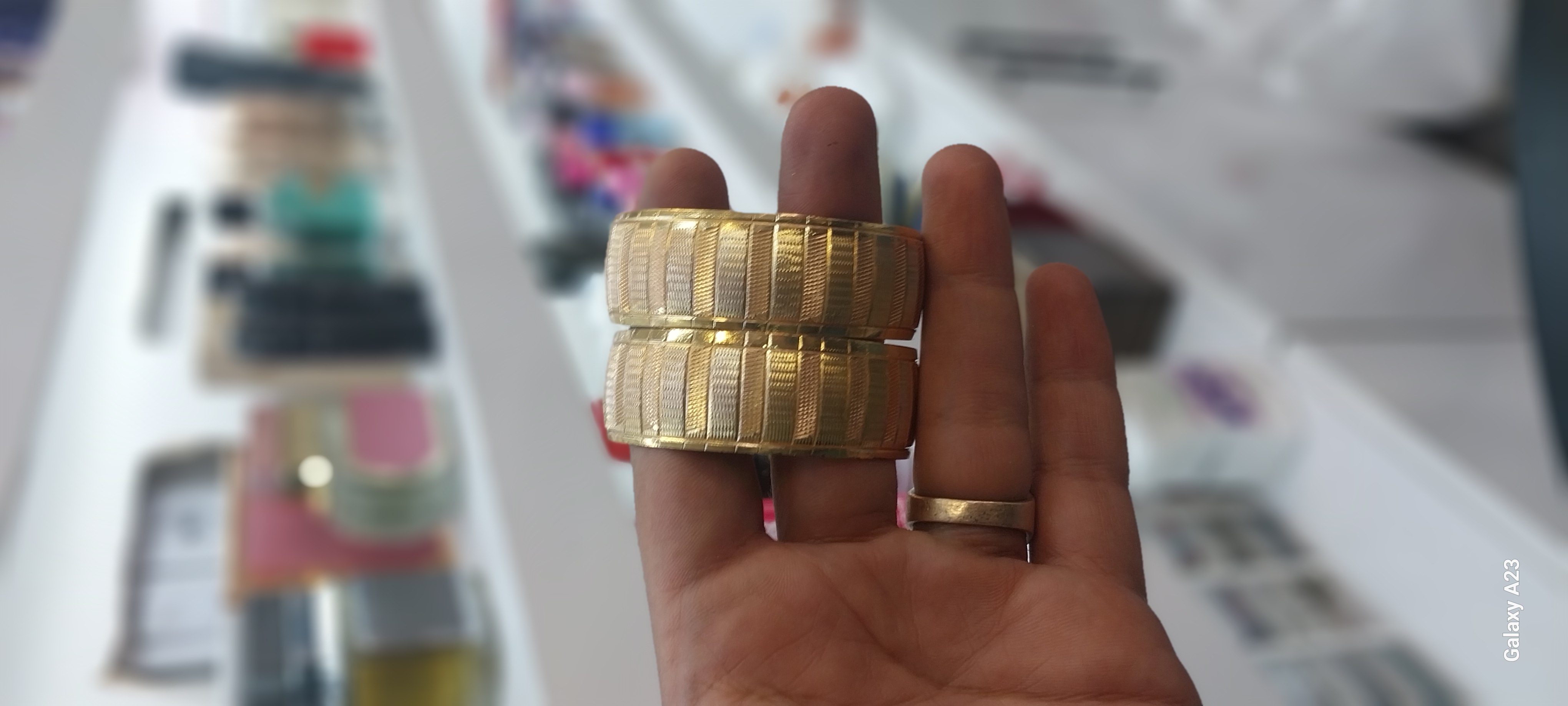 النگوی تکپوش