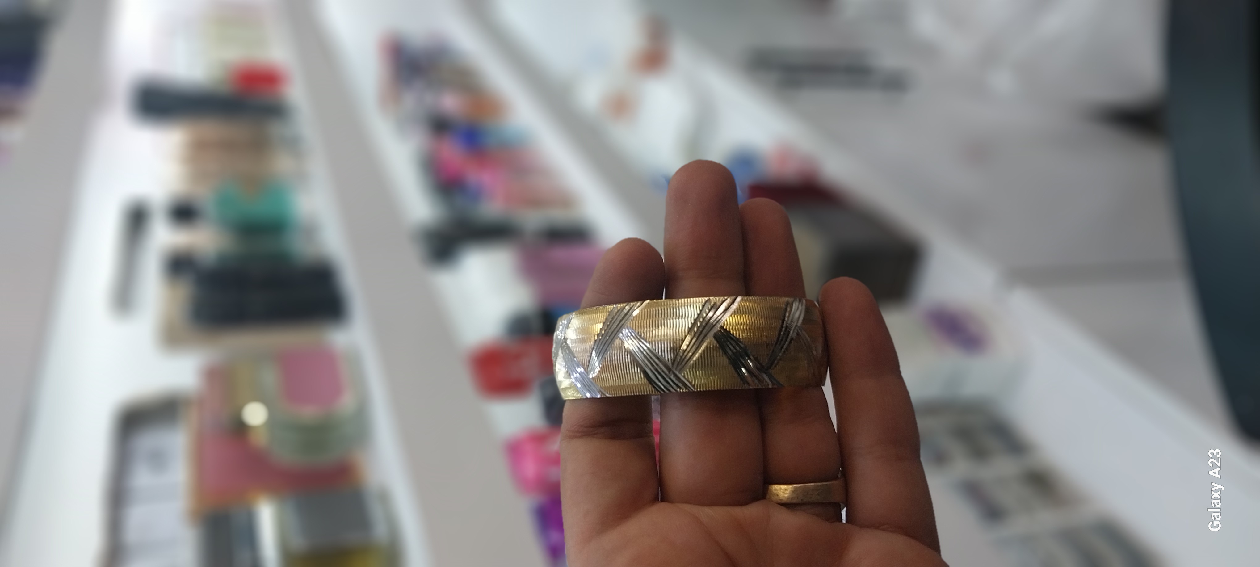النگوی تکپوش