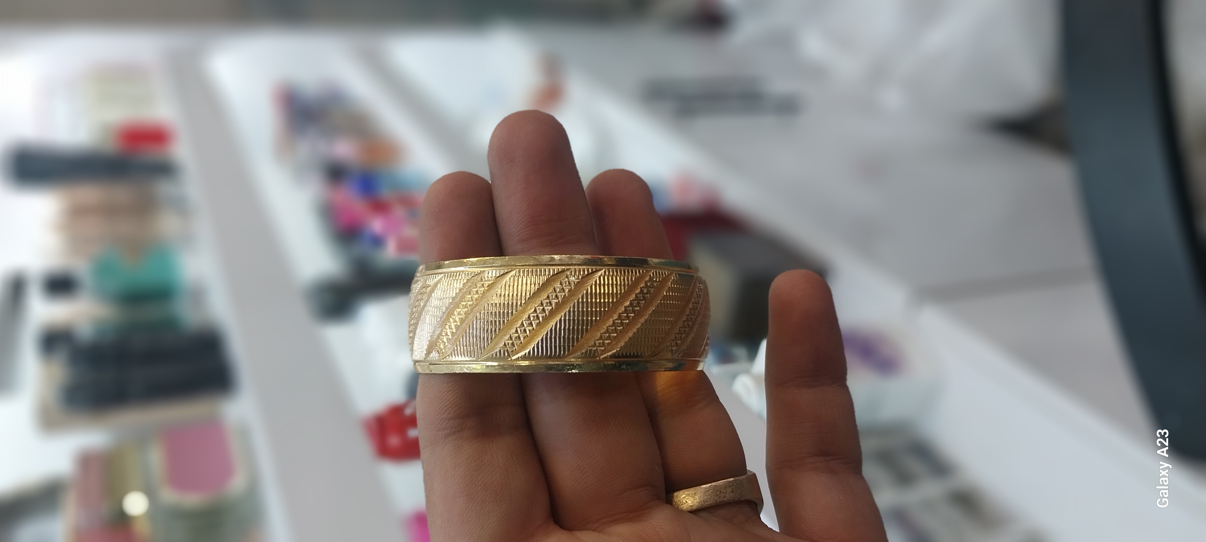النگوی تکپوش